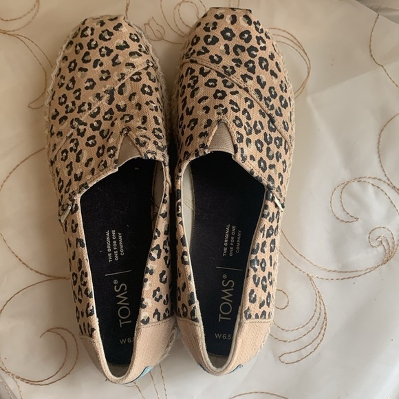 TOMS  Alpargate Rope Platform Cheetah Espadrille Size 6 1/2 - Picture 5 of 7